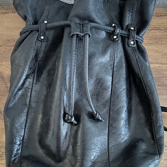 HOBO Int'l Backpack - Picture 2 of 9